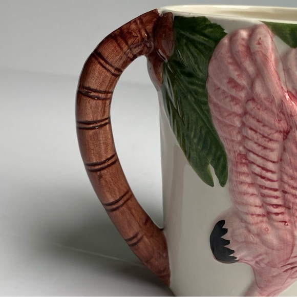 Vintage Flamingo Mug Embossed Pink White 1992 Ceramic says Florida Birds Nature - Picture 5 of 15